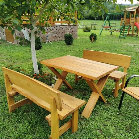 Wooden House Ripac 펜션 *