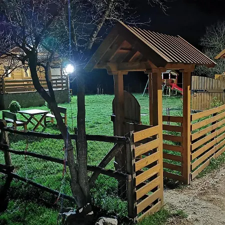 Holiday home Wooden House Ripac