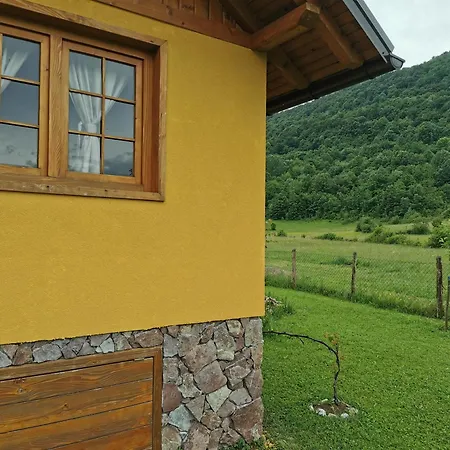 Wooden House Ripac 펜션 Bihać